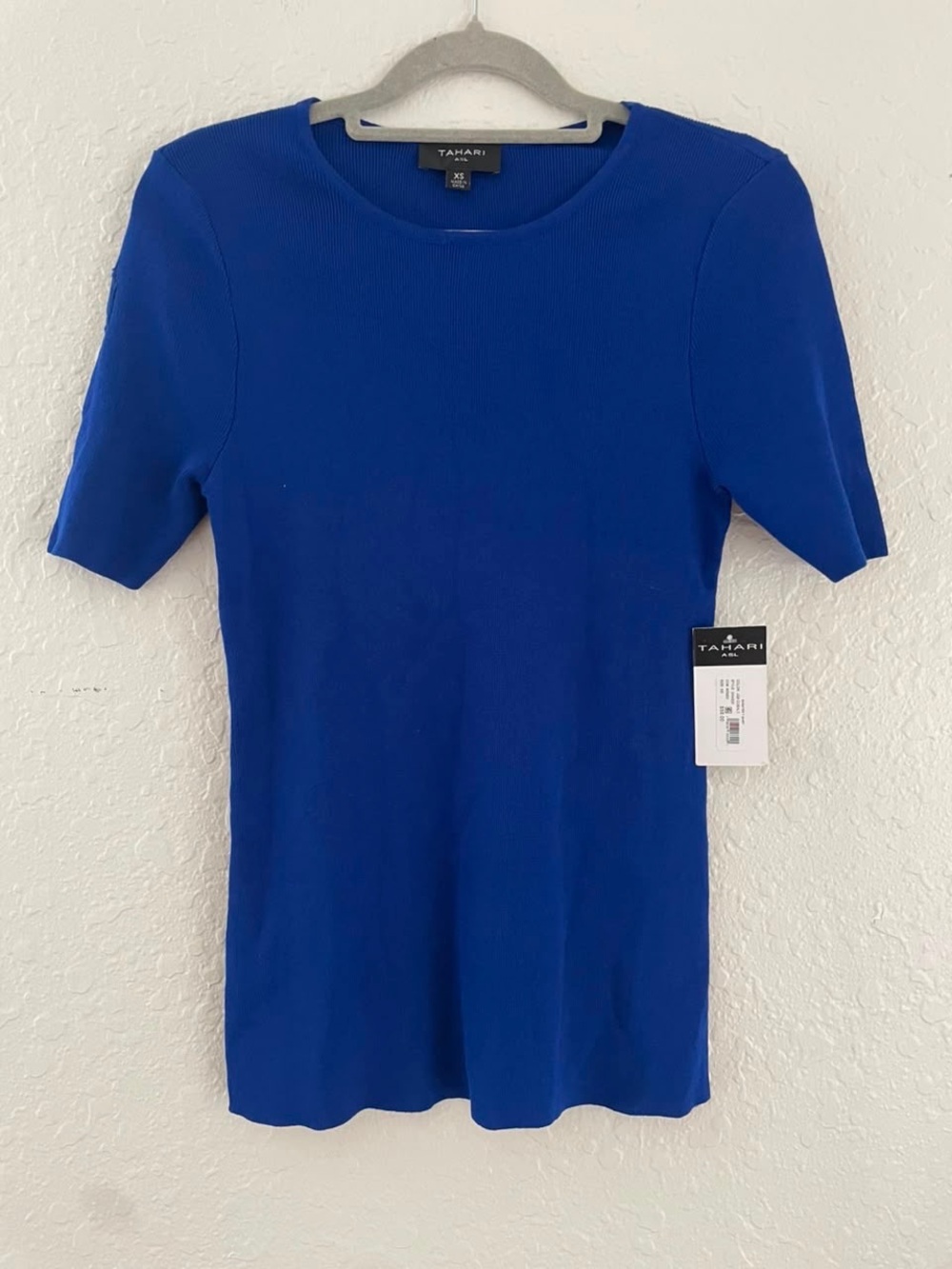 Tahari ASL Women's Short-Sleeve Scoop-Neck Sweater